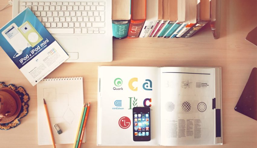 aleks-dorohovich-nJdwUHmaY8A-unsplash (1)